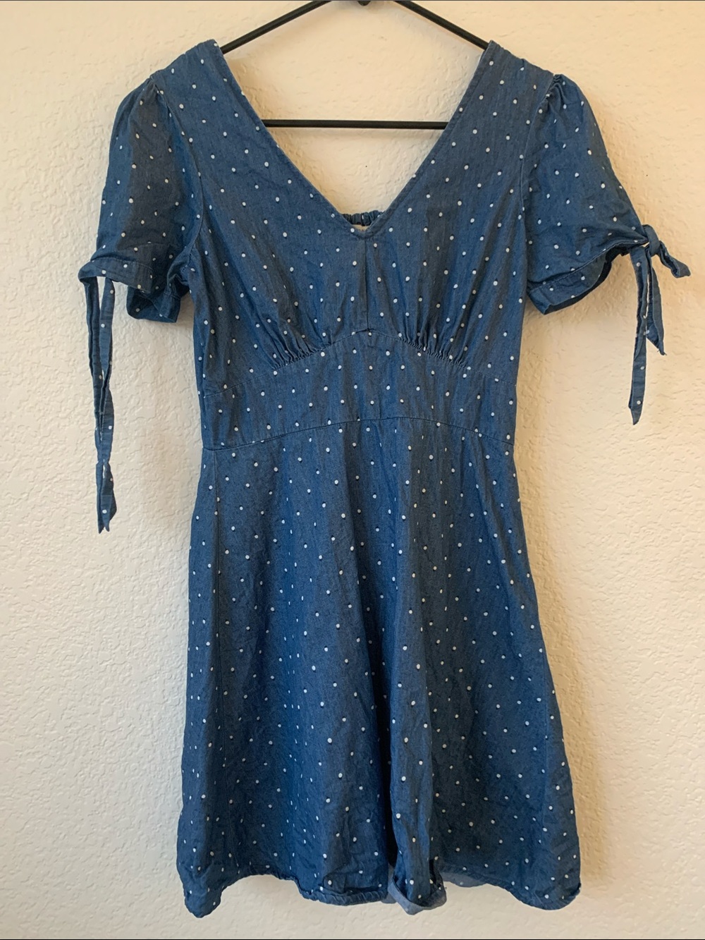 Copper Key Navy Blue Polka Dot V‑Neck Mini Dress